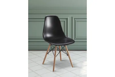 JUEGO DE 4 SILLAS PATAS MADERA DINAMARCA NEGRO